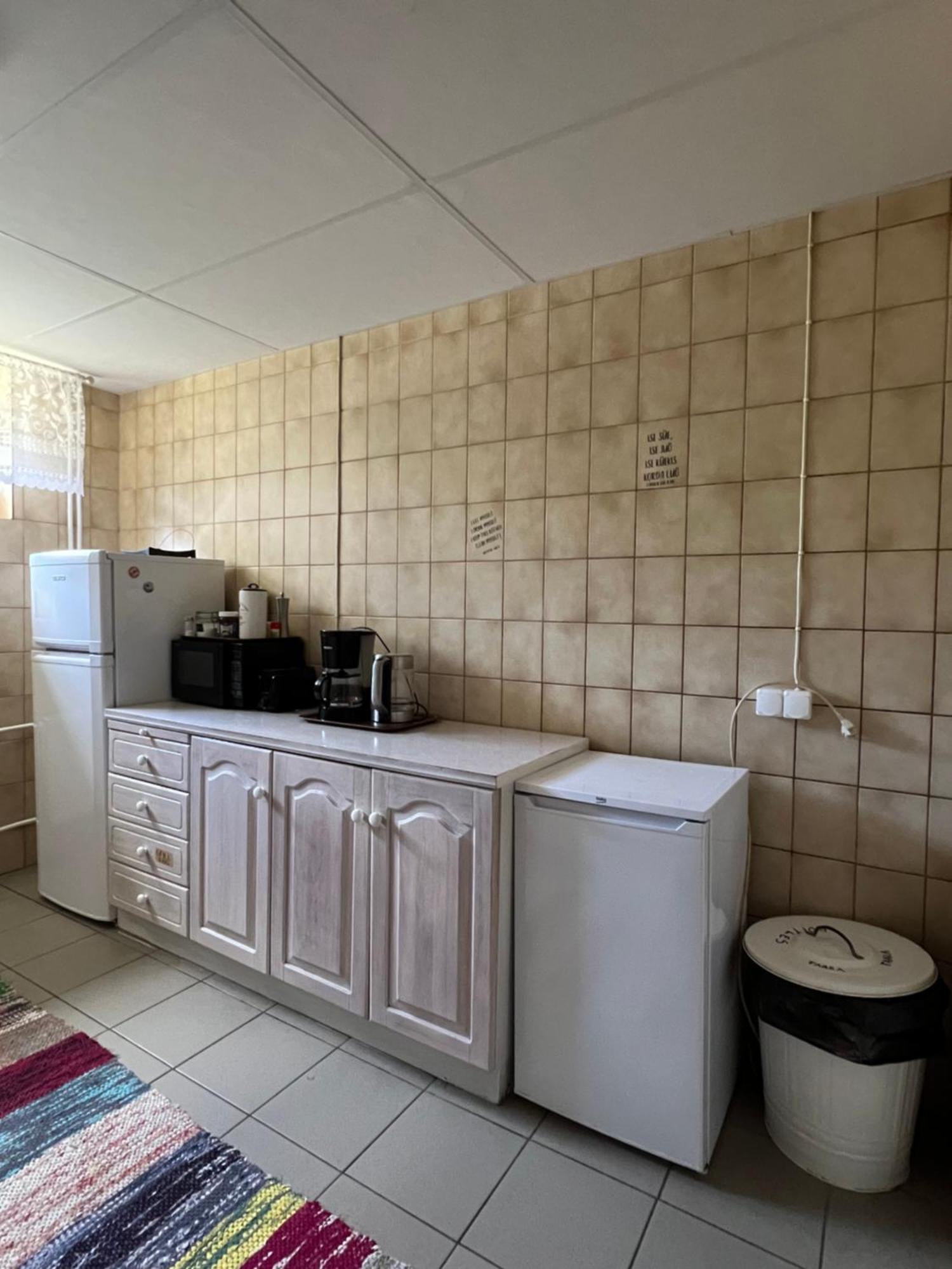 Kihnu Sadama Oeoemaja Guesthouse Lemsi Εξωτερικό φωτογραφία