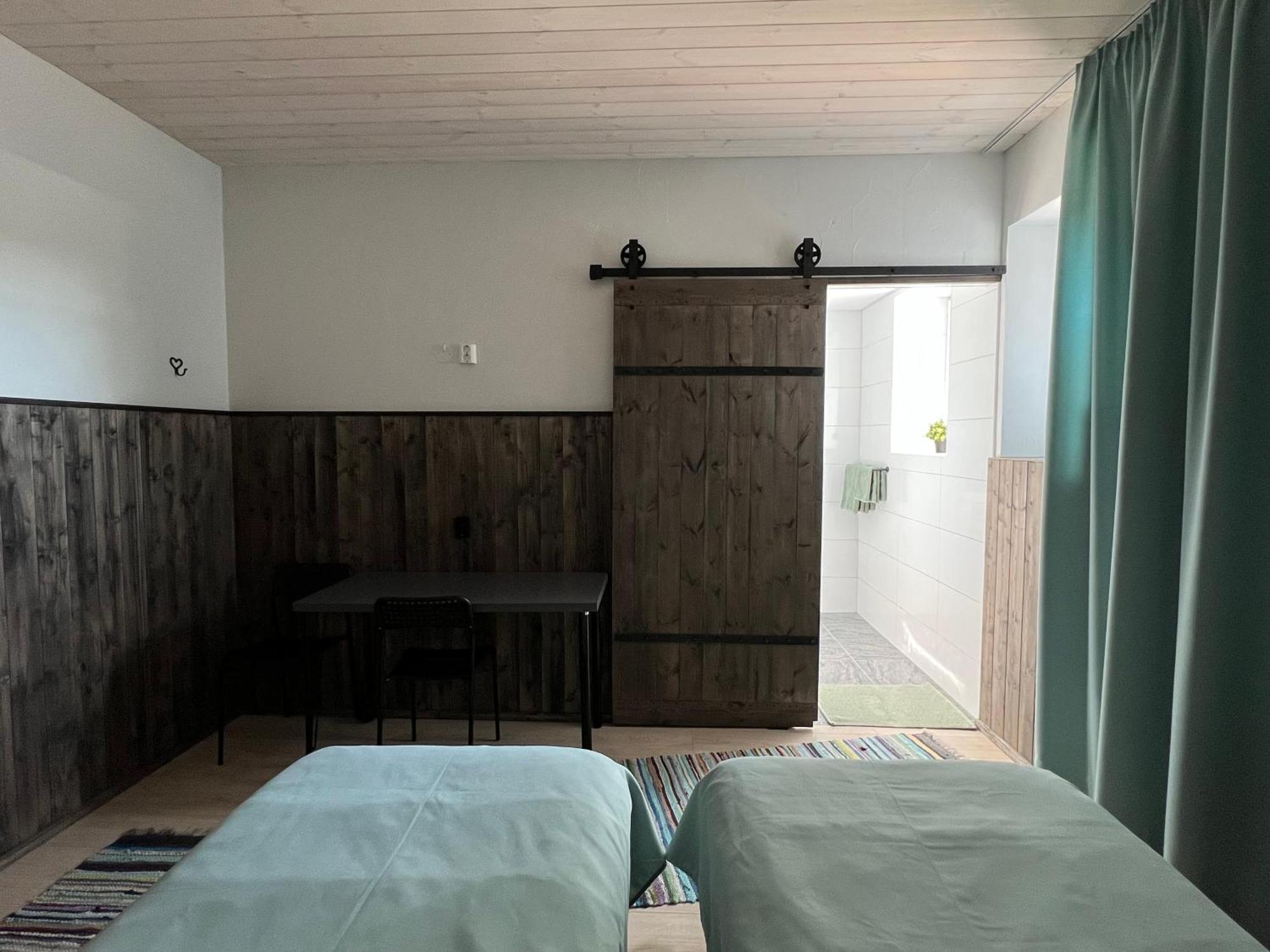 Kihnu Sadama Oeoemaja Guesthouse Lemsi Εξωτερικό φωτογραφία